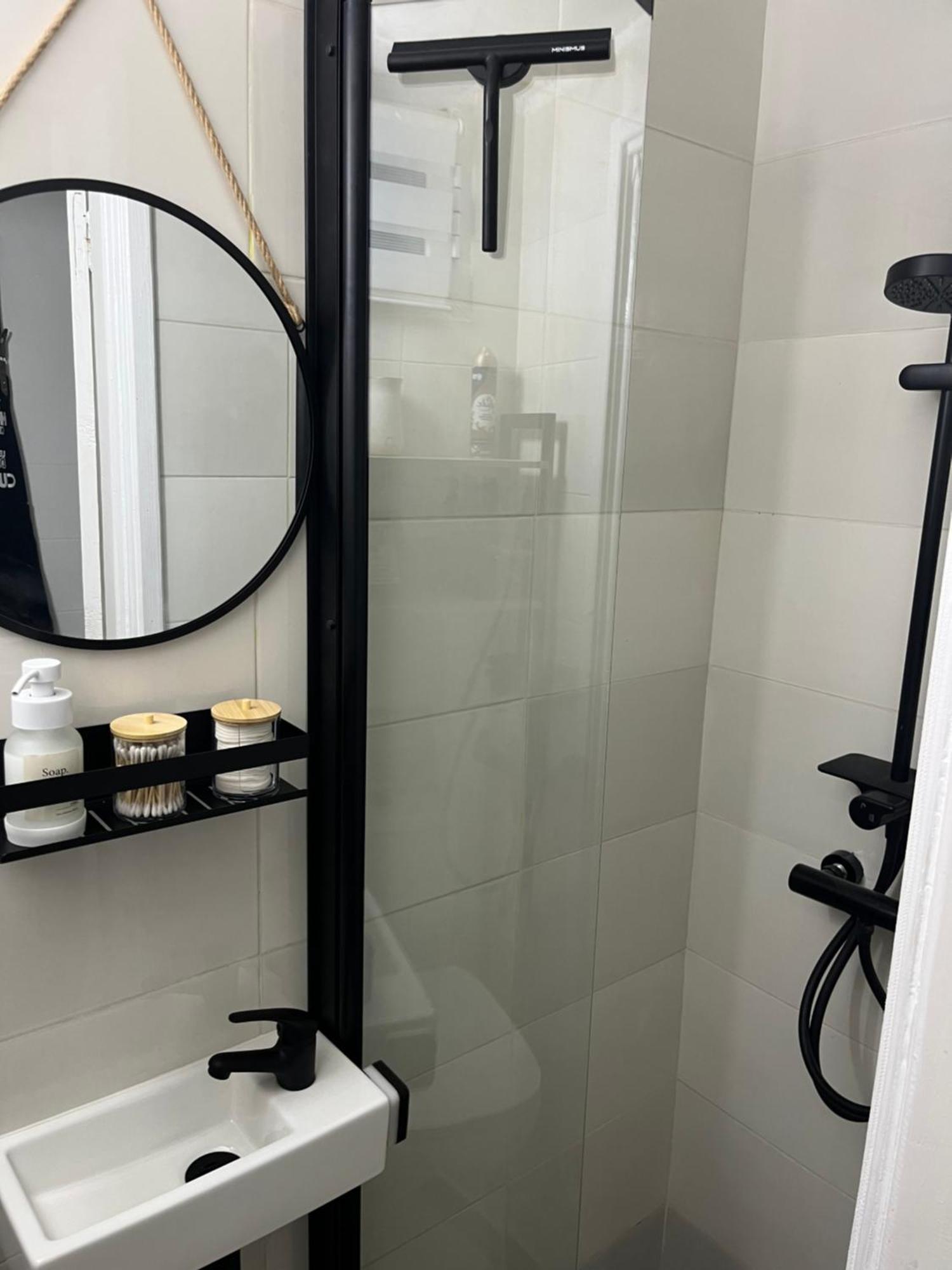 Apartmán Au Coeur De - - Wifi - Calme - Cuisine *